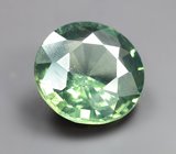 Редкий зеленый циркон высокой чистоты 1,96 карата 