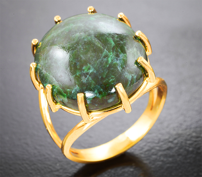 Кольцо с редким крупным мау-сит-ситом 23,65 карата