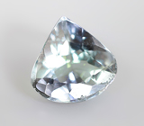 Брошь с цоизитами 2,19 карата и фенакитами 1,58 карата Золото