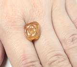 Резной солнечный камень 5,38 карата 