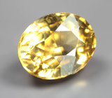 Крупный желтый циркон высокой чистоты 4,09 карата 
