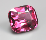 Чистейший крупный умбалит гранат 4,12 карата 