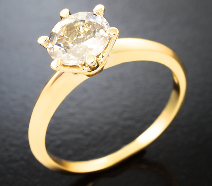 Кольцо с пастельно-желтым цирконом 1,81 карата