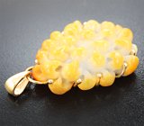 Кулон с крупным резным желтым нефритом 67,55 карата Золото