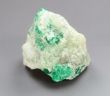 Кристаллы уральских демантоидов в породе 5,95 грамм