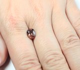 Гранат со сменой цвета 2,22 карата