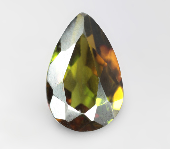 Полихромный турмалин высокой чистоты 1,64 карата
