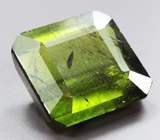 Крупный травянисто-зеленый турмалин 6,09 карата 