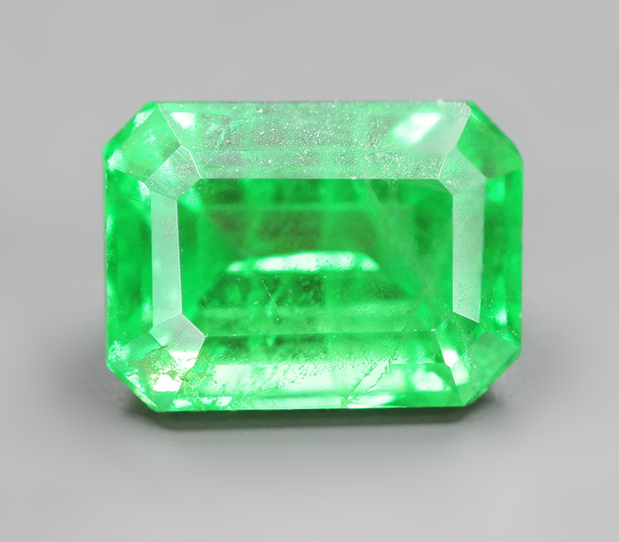 Ярко-неоновый цаворит 1,17 карата