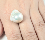 Кремово-белая морская жемчужина барокко 22,9 карата! Исключительный люстр 