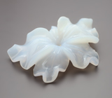 Крупный резной халцедон 14,58 карата