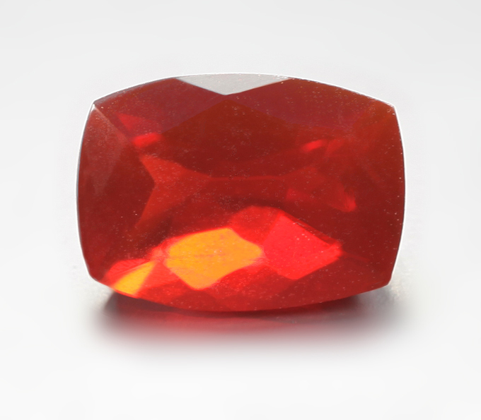Мексиканский ограненный "огненный" опал 1,23 карата