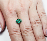 Топовый цвет! Голубовато-зеленый "неоновый" апатит 2,56 карата 