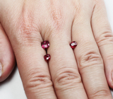 Набор из 3 пурпурновато-красных шпинелей 1,77 карата 