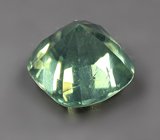 Редкий зеленый циркон 3,48 карата