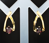 Золотые серьги с рубиновыми шпинелями 2,28 карата