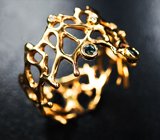 Золотое кольцо с яркими насыщенными уральскими александритами 0,17 карата и бриллиантами