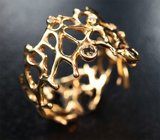 Золотое кольцо с яркими насыщенными уральскими александритами 0,17 карата и бриллиантами