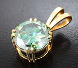 Кулон с крупным голубовато-зеленым муассанитом 5,24 карата
