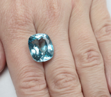 Крупный swiss топаз 18,72 карата 