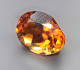 Желтовато-оранжевый турмалин 0,88 карата 