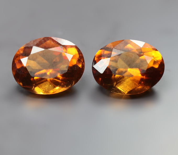 Пара цитринов мадейра высокой чистоты 5,25 карата