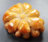 Крупный резной желтый нефрит 111,75 карата 