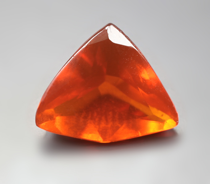 Мексиканский ограненный «огненный» опал 1,45 карата