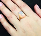 Золотое кольцо с крупным опалом редкой огранки 4,94 карата