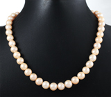 Золотое колье с крупным золотисто-кремовым морским жемчугом барокко 252,9 карата