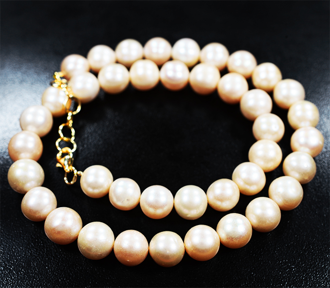 Золотое колье с крупным золотисто-кремовым морским жемчугом барокко 252,9 карата Золото