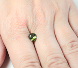 Редкий зеленый циркон 1,19 карата 