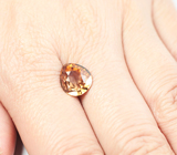 Чистейший крупный оранжевый циркон 5,09 карата 