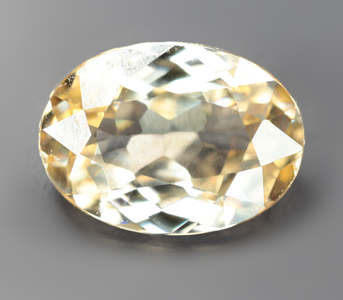 Циркон «шампань» 1,34 карата