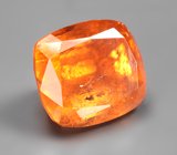 Редкий крупный клиногумит 5,25 карата