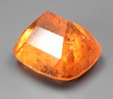 Редкий крупный клиногумит 5,25 карата