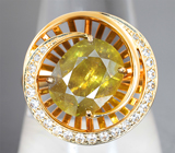 Комплект с желтыми сфенами 11,26 карата и бесцветными цирконами
