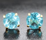 Золотые пусеты с «неоновыми» апатитами 1,79 карата