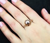 Золотое кольцо с титановой жемчужиной 3,14 карата и лавандовыми сапфирами Золото