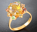 Золотое кольцо с роскошным золотисто-желтым сфеном 4,98 карата, цаворитами, желтыми и оранжевыми сапфирами