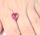 "Неоновый" рубеллит 4,63 карата