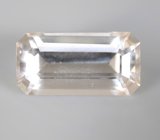 Кольцо cо скаполитом высокой чистоты со сменой цвета 4,94 карата