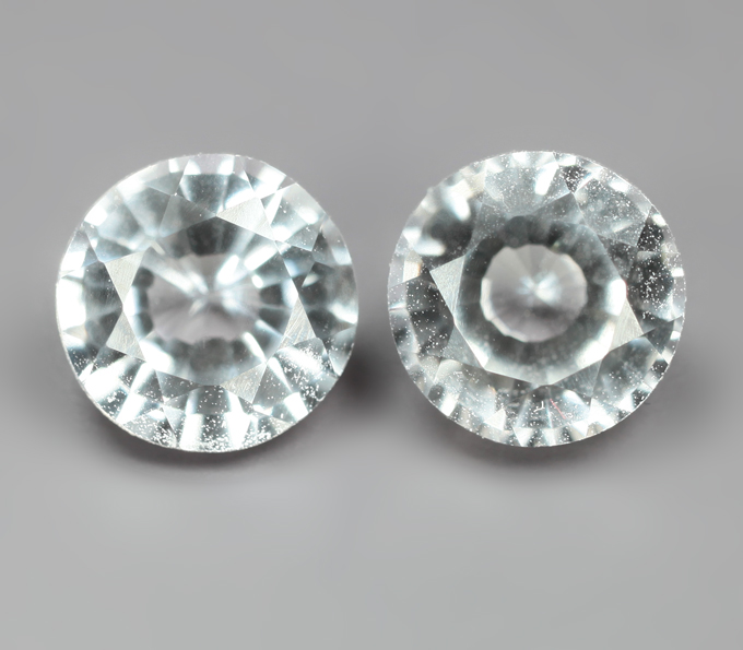 Редкая пара данбуритов 1,9 карата