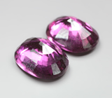 Пара умбалитов гранатов топовых цветовых характеристик 5,28 карата 