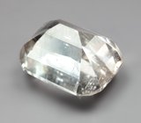 Крупный желтовато-оранжевый турмалин 6,21 карата