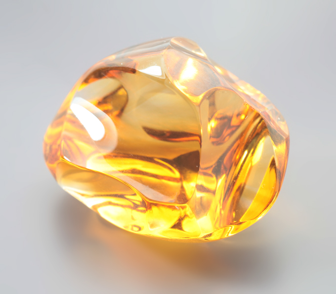 Крупный! Чистейший цитрин авторской огранки 74,28 карата