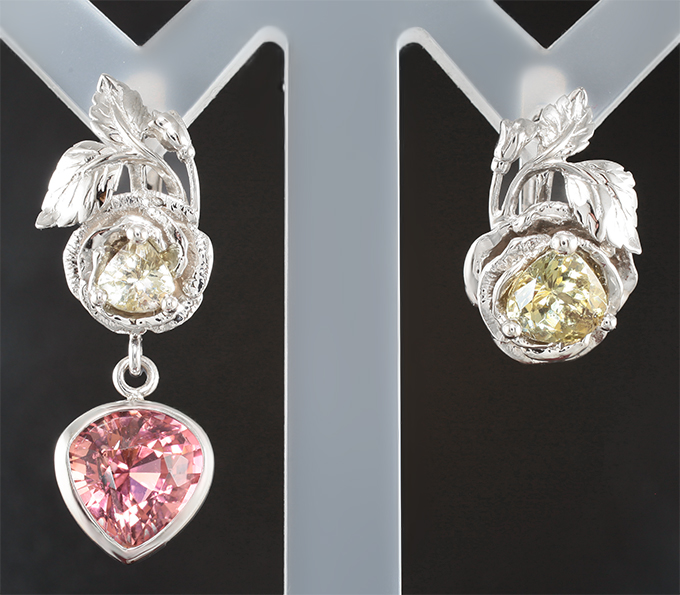 Серьги с цоизитами 1,82 карата и турмалином 3,43 карата