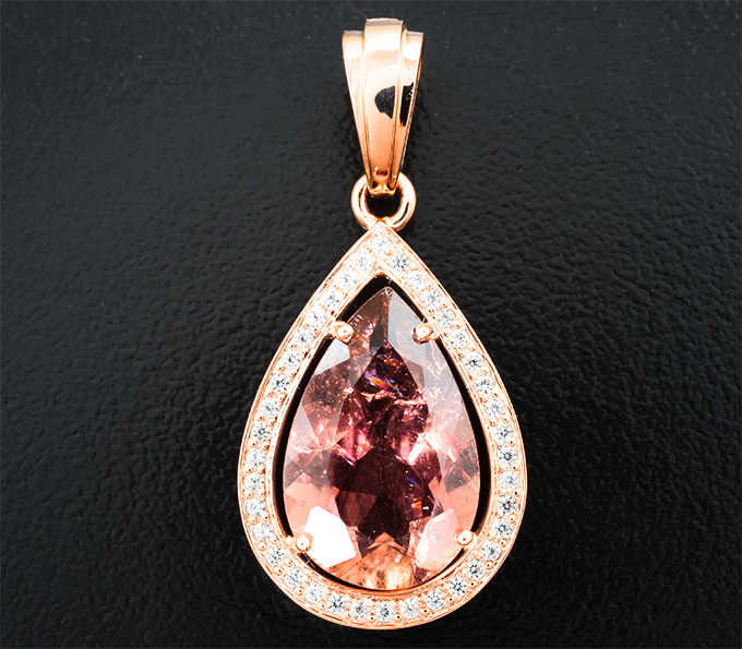 Кулон с падпараджа турмалином 5,93 карата и цирконами