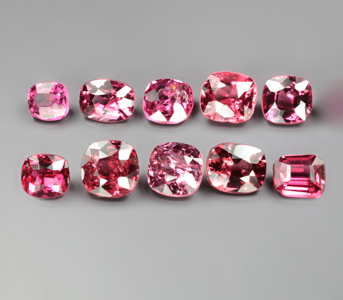 Набор из 10 шпинелей 1,62 карата