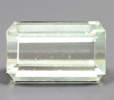 Крупный зеленовато-желтый турмалин 3,11 карата 